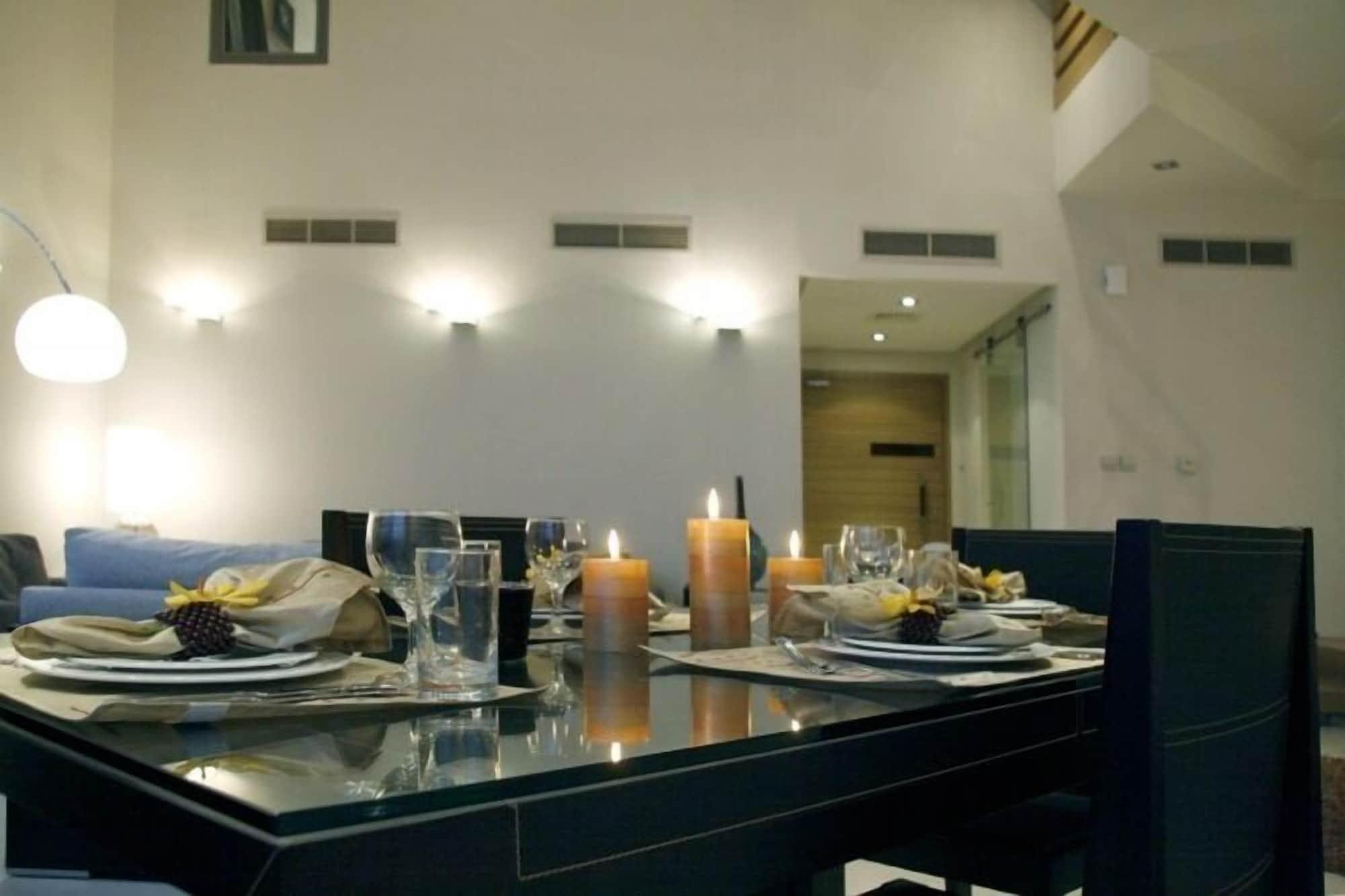 Sea Loft Villas Manama Exterior photo