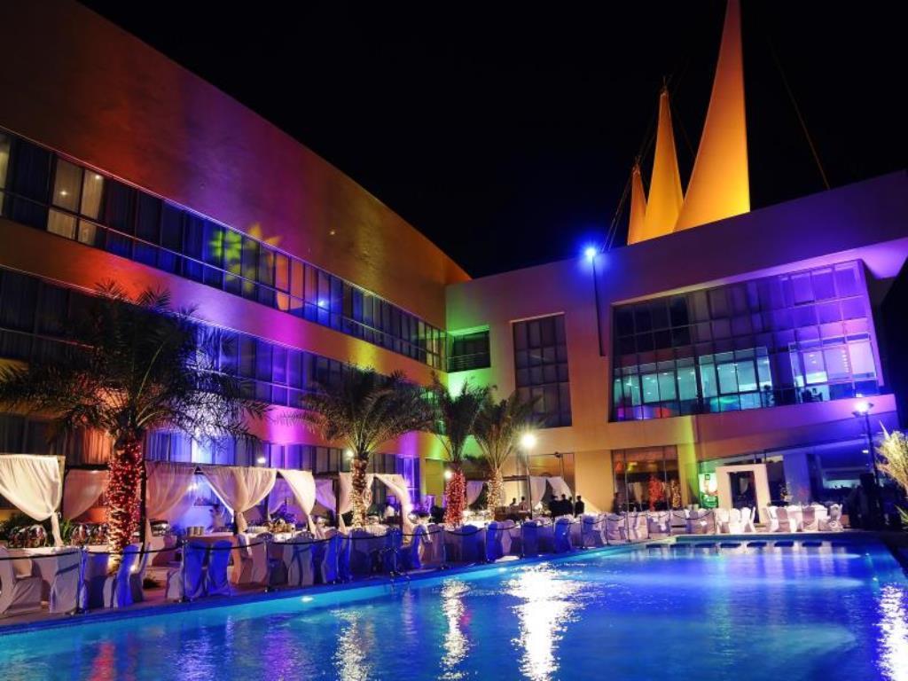 Sea Loft Villas Manama Exterior photo